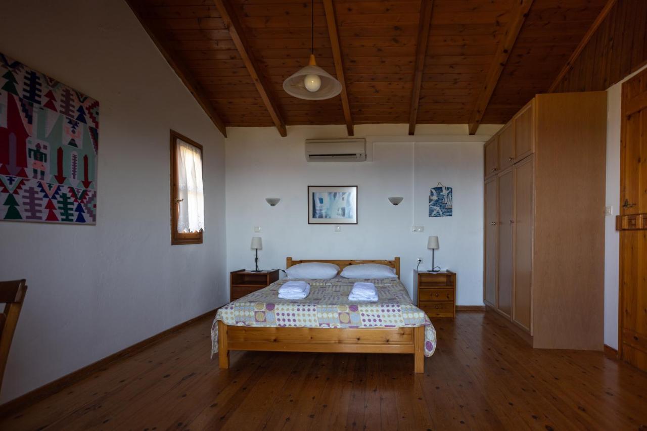 Manolis' House Villa Agia Paraskevi  Bagian luar foto