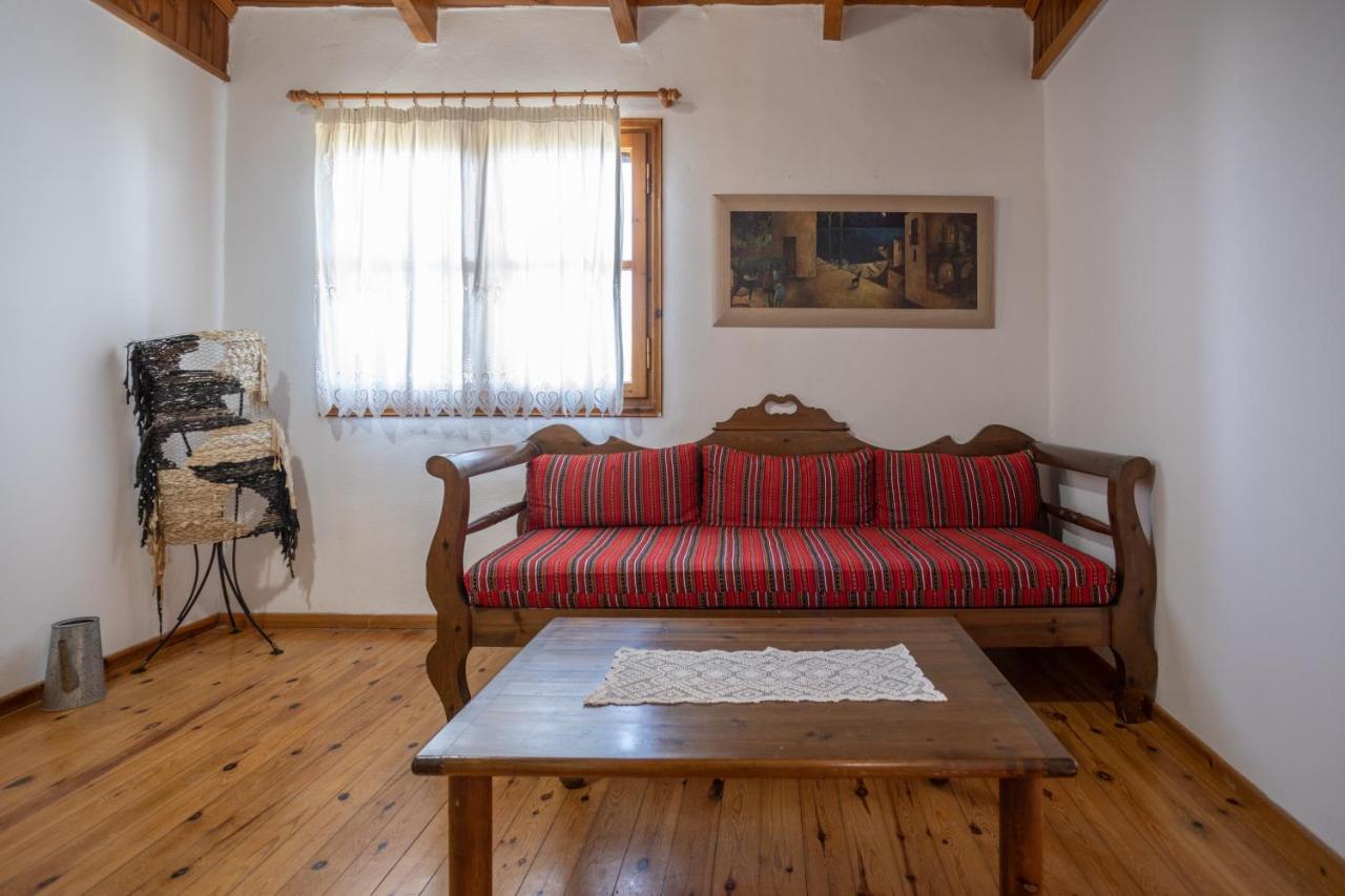 Manolis' House Villa Agia Paraskevi  Bagian luar foto