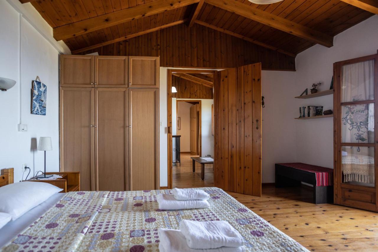 Manolis' House Villa Agia Paraskevi  Bagian luar foto