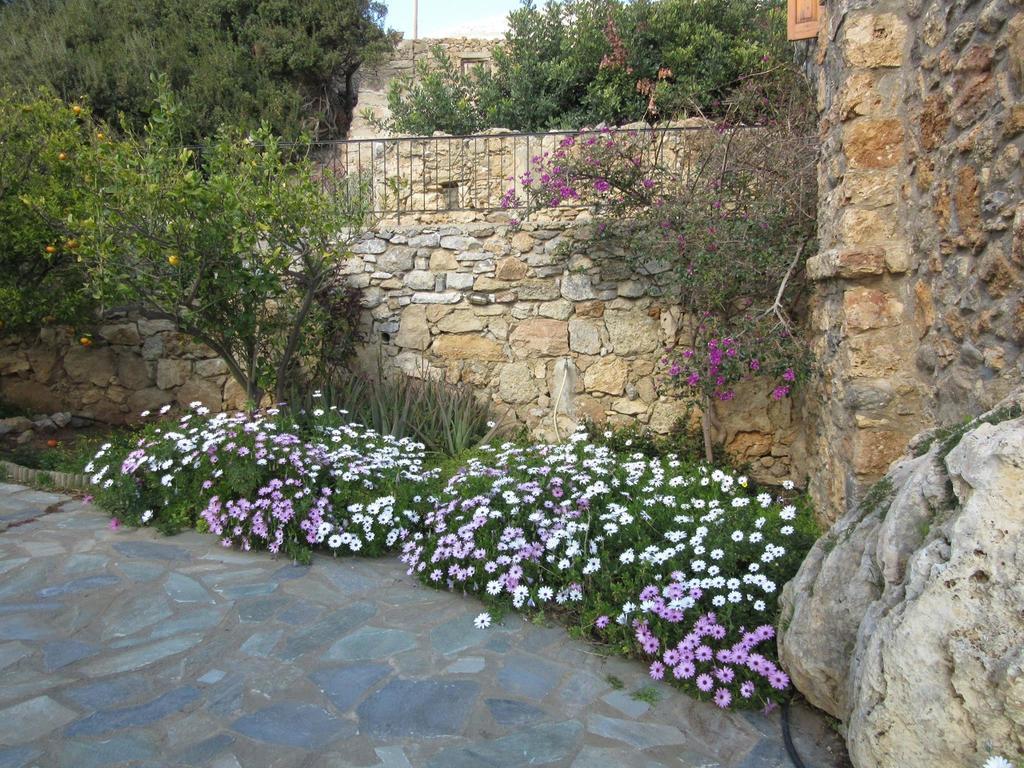 Manolis' House Villa Agia Paraskevi  Bagian luar foto